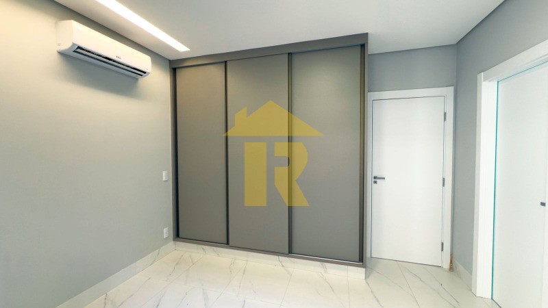 Casa de Condomínio com 3 quartos à venda, 220m² — foto 13 de 21