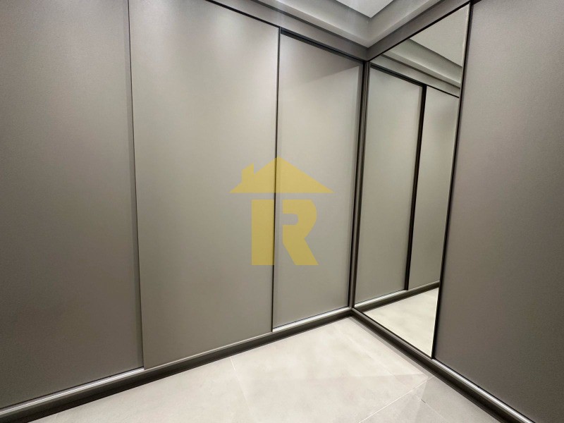 Casa de Condomínio com 3 quartos à venda, 215m² — foto 11 de 23