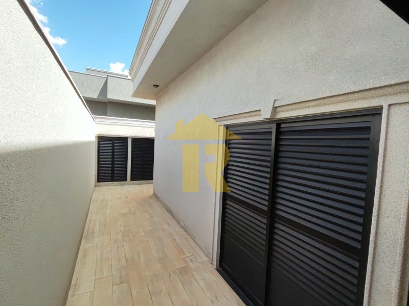 Casa de Condomínio com 4 quartos à venda e aluguel, 350m² — foto 13 de 29