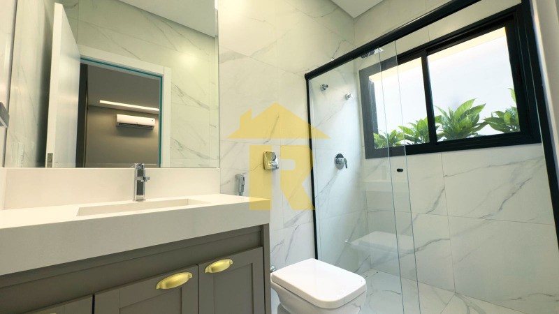 Casa de Condomínio com 3 quartos à venda, 220m² — foto 14 de 21