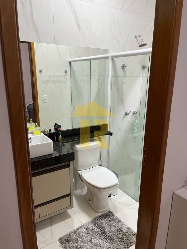 Casa de Condomínio com 3 quartos à venda, 200m² — foto 10 de 19
