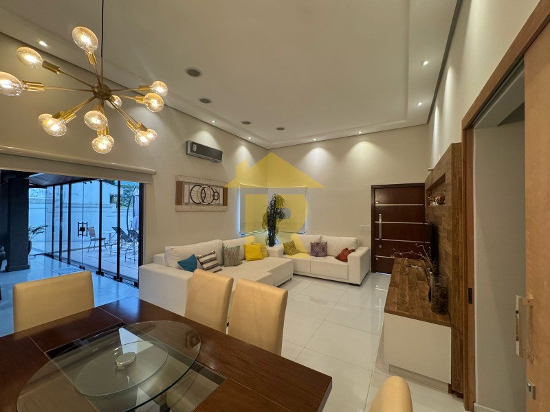 Casa com 3 quartos à venda, 312m² — foto 17 de 41