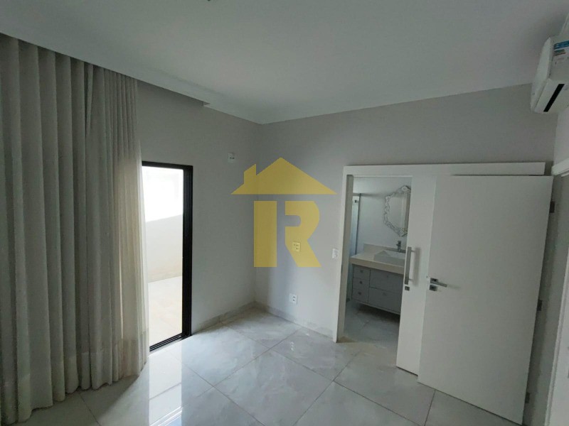 Casa de Condomínio com 4 quartos à venda e aluguel, 350m² — foto 25 de 29