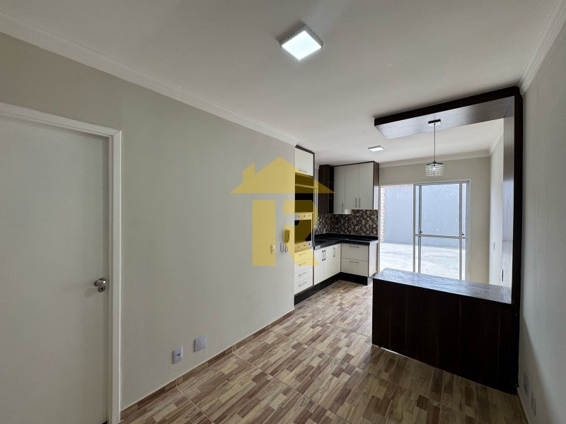 Casa de Condomínio com 2 quartos à venda e aluguel, 50m² — foto 6 de 20