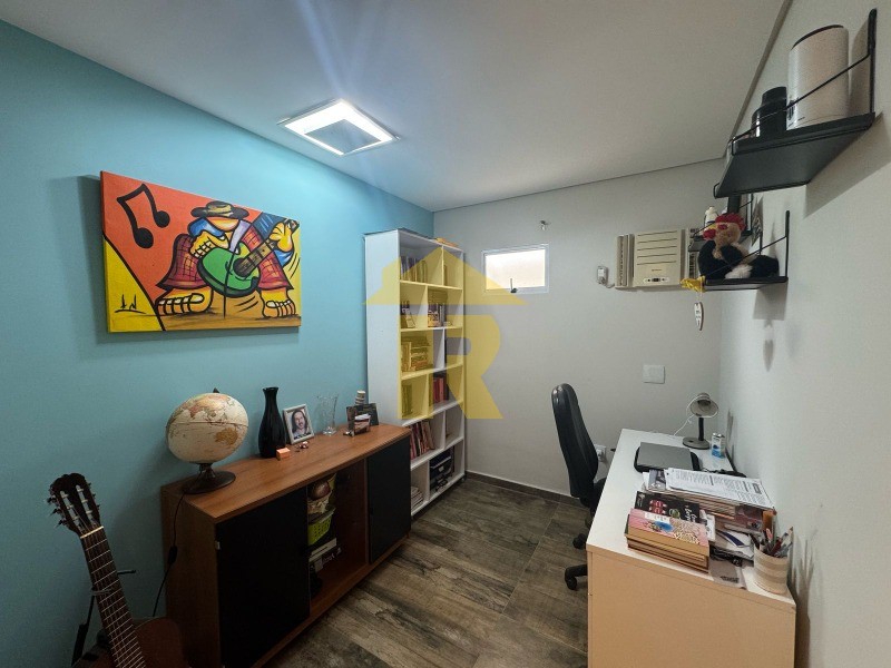 Casa com 3 quartos à venda, 312m² — foto 21 de 41