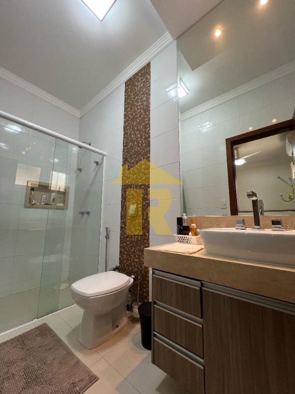 Casa de Condomínio com 3 quartos à venda e aluguel, 220m² — foto 22 de 34