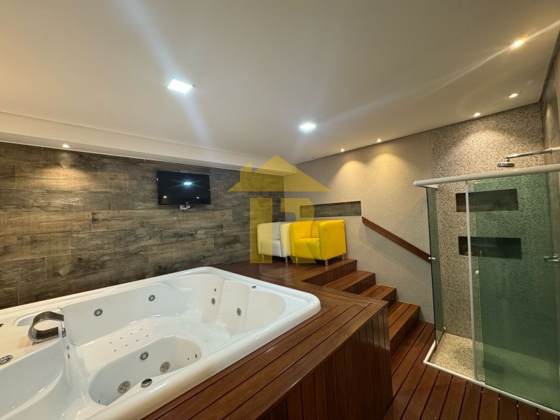 Casa com 3 quartos à venda, 312m² — foto 36 de 41