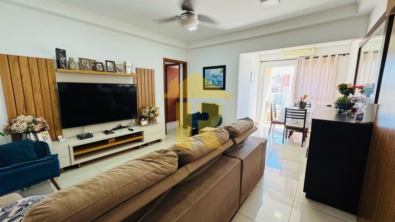 Apartamento com 3 quartos à venda, 80m² — foto 1 de 23