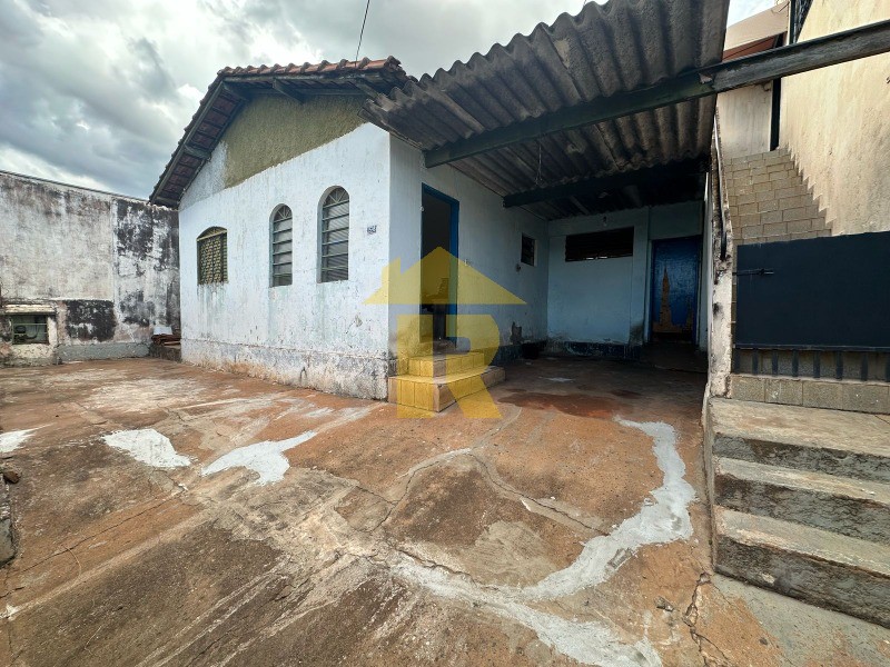 Loja / Salão / Ponto Comercial  à venda, 250m² — foto 2 de 14