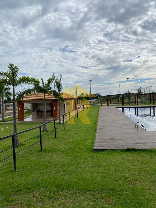 Terreno / Lote / Condomínio  à venda, 235m² — foto 19 de 21