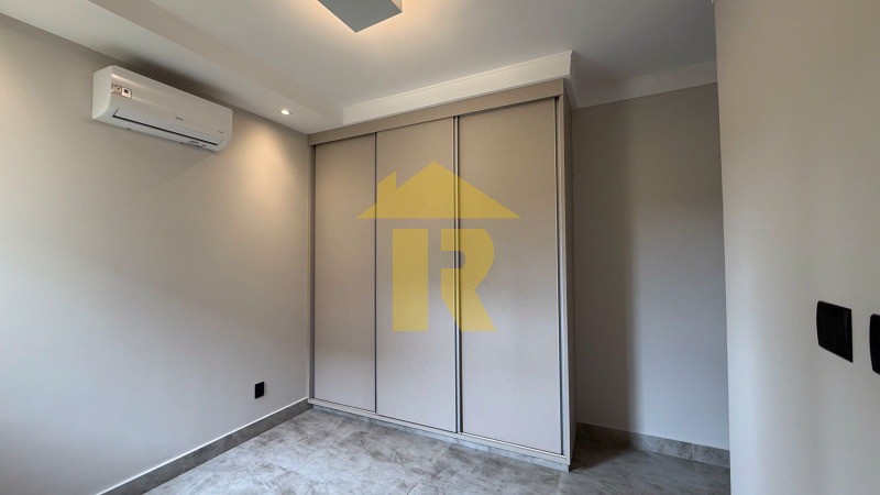 Casa de Condomínio com 3 quartos à venda, 209m² — foto 13 de 19
