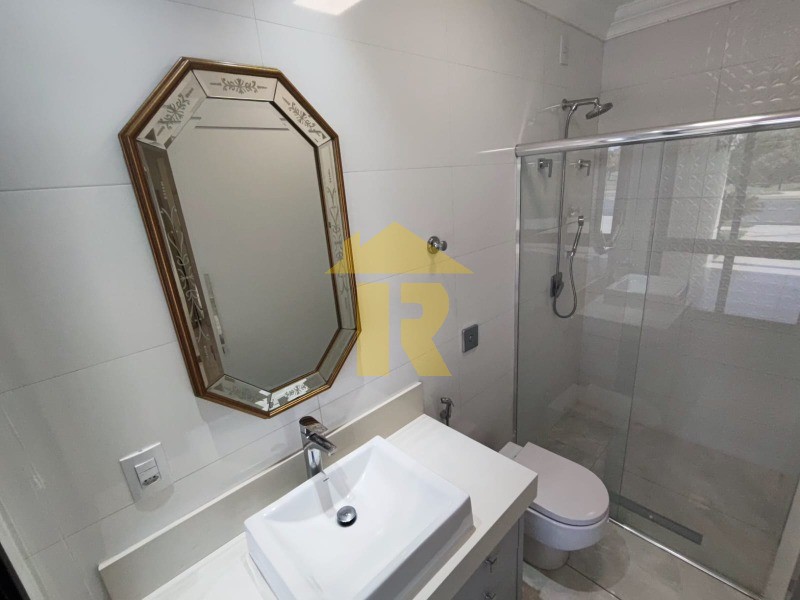 Casa de Condomínio com 4 quartos à venda e aluguel, 350m² — foto 16 de 29