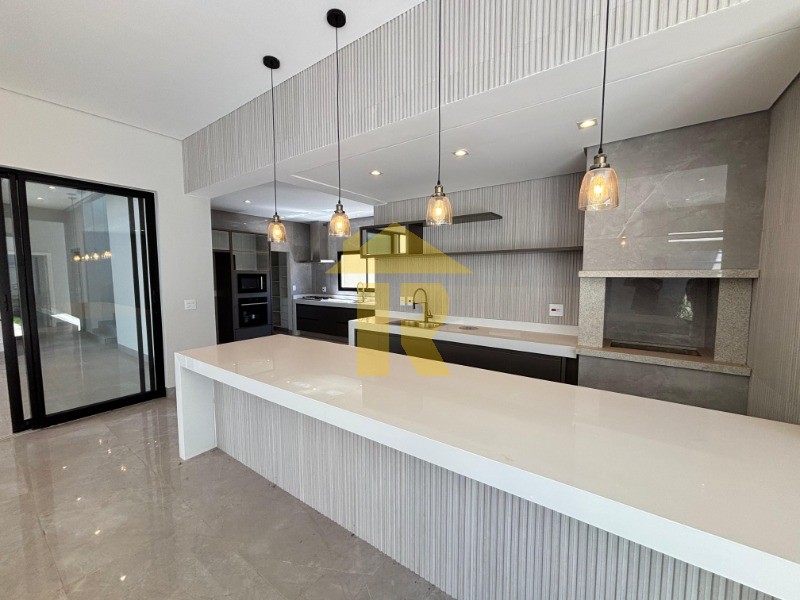 Casa de Condomínio com 3 quartos à venda, 460m² — foto 17 de 41
