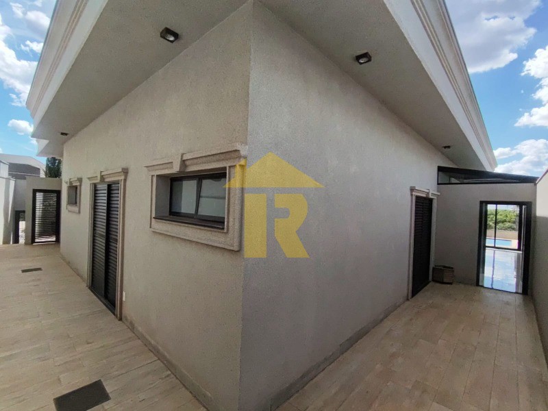 Casa de Condomínio com 4 quartos à venda e aluguel, 350m² — foto 10 de 29