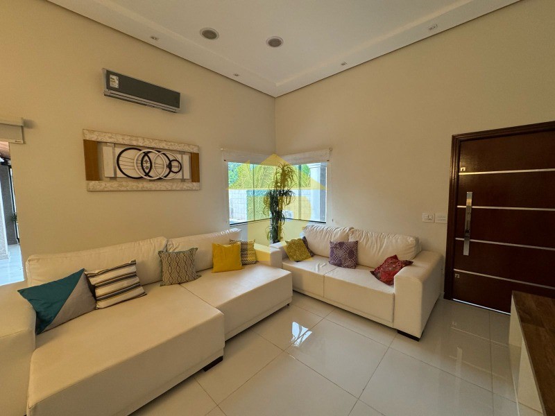 Casa com 3 quartos à venda, 312m² — foto 18 de 41
