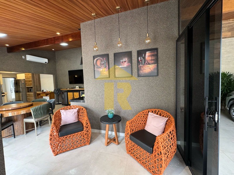 Casa com 3 quartos à venda, 312m² — foto 13 de 41