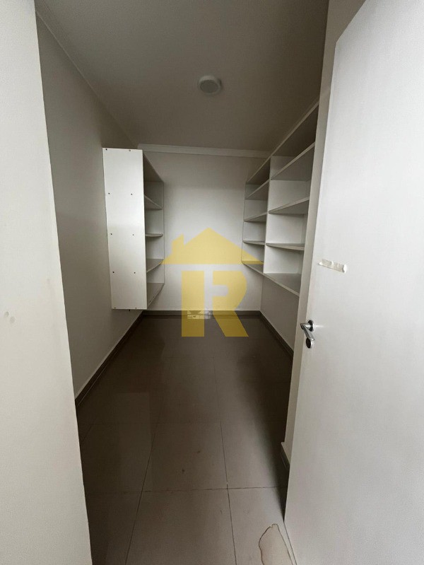 Casa de Condomínio com 4 quartos à venda — foto 10 de 25