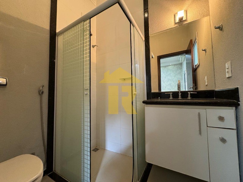 Casa de Condomínio com 3 quartos à venda, 220m² — foto 19 de 28