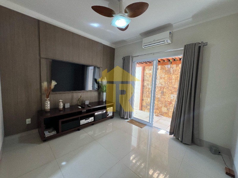 Casa de Condomínio com 3 quartos à venda e aluguel, 220m² — foto 6 de 34