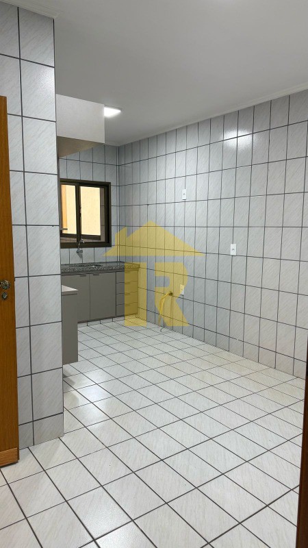 Apartamento com 3 quartos à venda, 112m² — foto 5 de 17