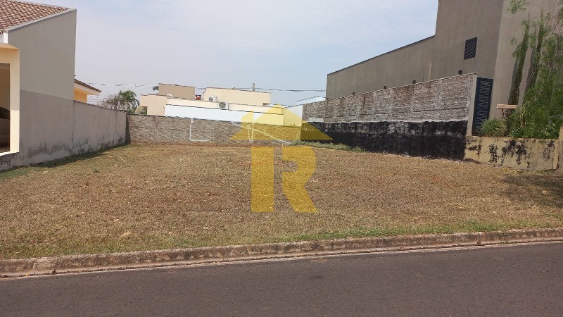 Terreno / Lote / Condomínio  à venda, 420m² — foto 1 de 14