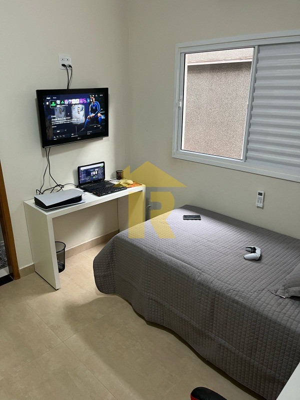 Casa de Condomínio com 3 quartos à venda, 200m² — foto 9 de 19