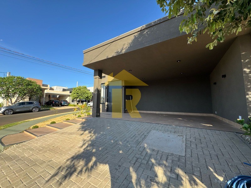 Casa de Condomínio com 3 quartos à venda, 180m² — foto 3 de 27