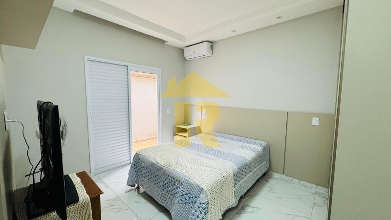 Casa de Condomínio com 3 quartos à venda, 240m² — foto 13 de 30