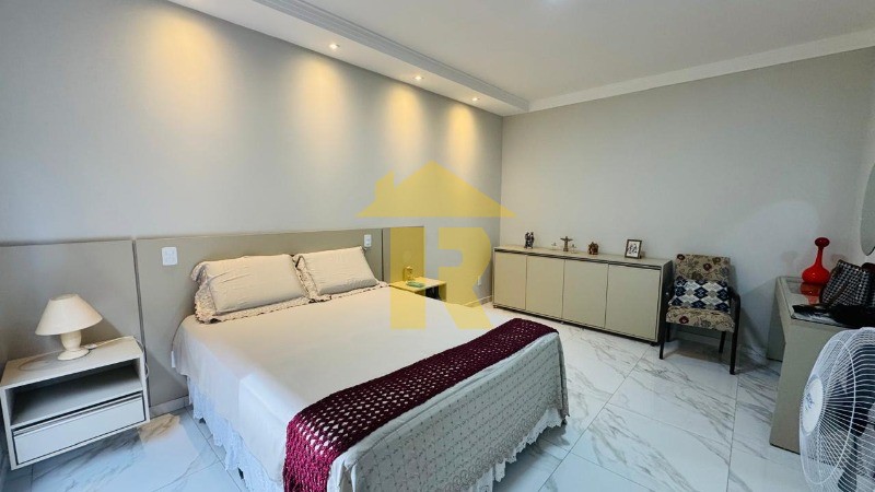 Casa de Condomínio com 3 quartos à venda, 240m² — foto 19 de 30