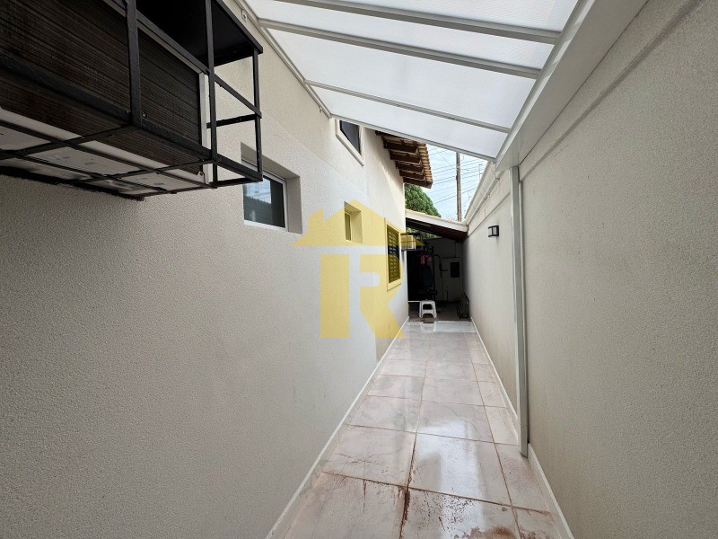 Casa com 3 quartos à venda, 312m² — foto 26 de 41