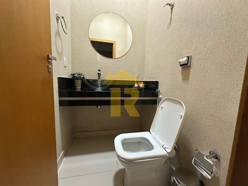 Casa de Condomínio com 3 quartos à venda, 220m² — foto 6 de 21