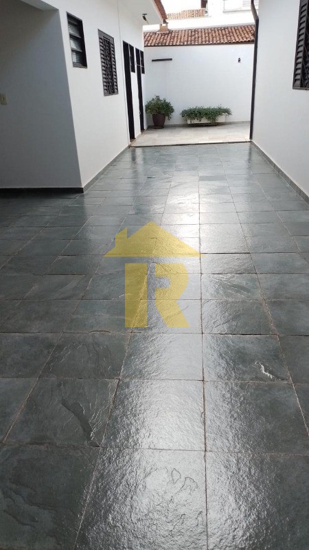 Casa com 3 quartos à venda, 268m² — foto 14 de 40
