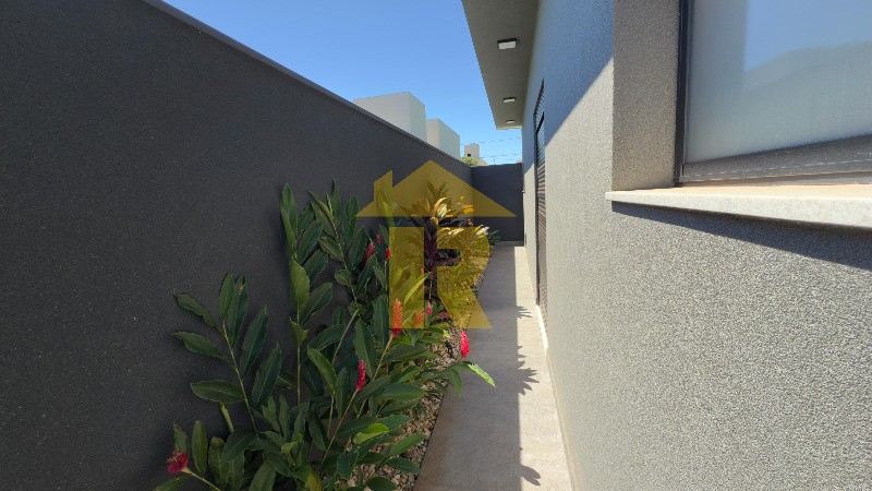 Casa de Condomínio com 3 quartos à venda, 223m² — foto 13 de 21