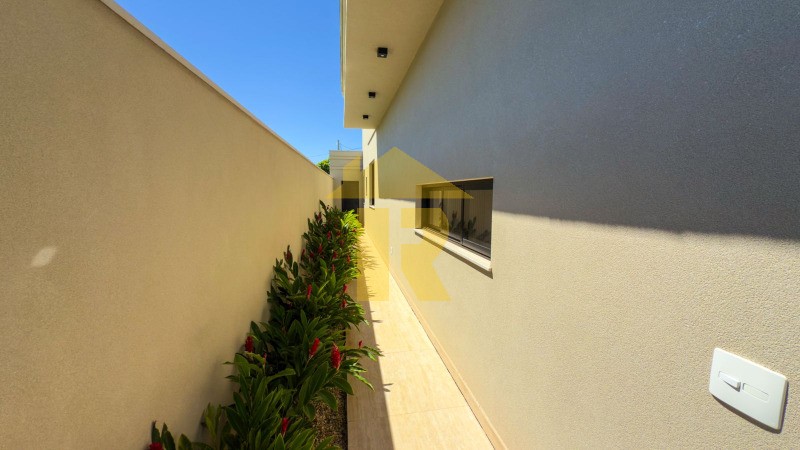 Casa de Condomínio com 3 quartos à venda, 223m² — foto 22 de 23
