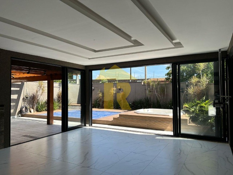Casa de Condomínio com 3 quartos à venda, 315m² — foto 25 de 29