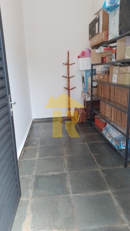 Casa com 3 quartos à venda, 268m² — foto 20 de 40