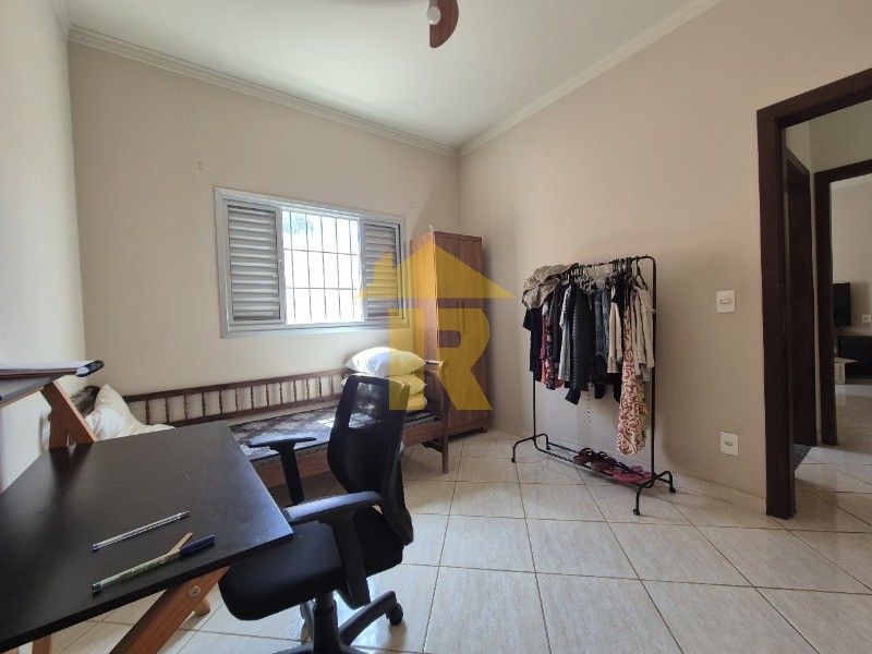 Casa com 2 quartos à venda, 175m² — foto 4 de 10