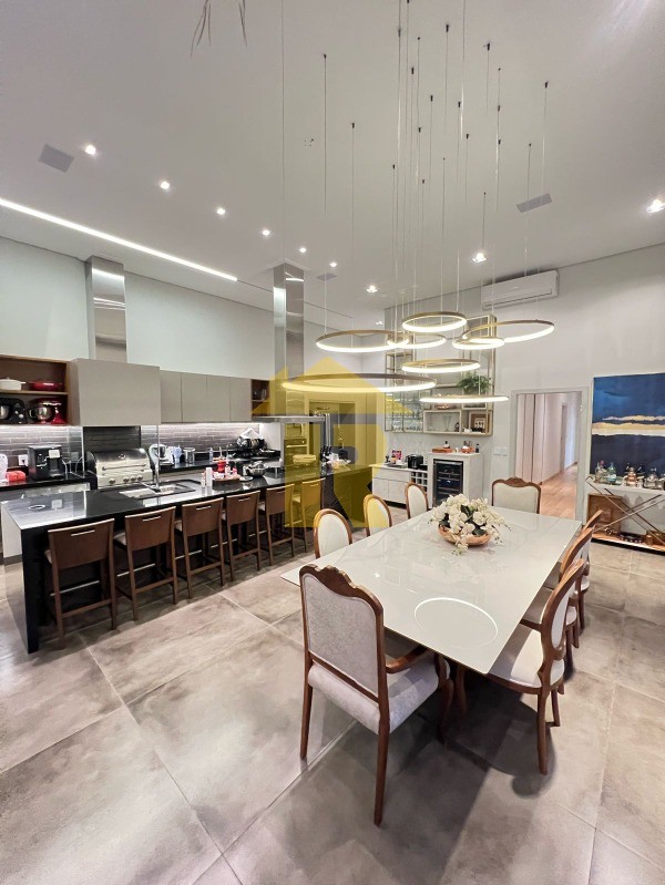 Casa de Condomínio com 4 quartos à venda, 380m² — foto 13 de 22