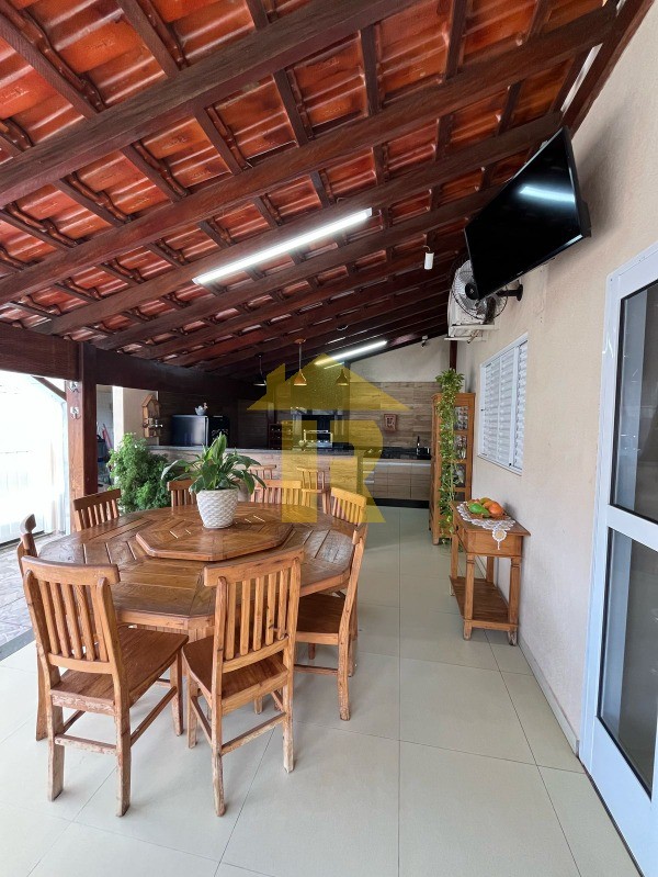 Casa com 2 quartos à venda, 115m² — foto 15 de 17