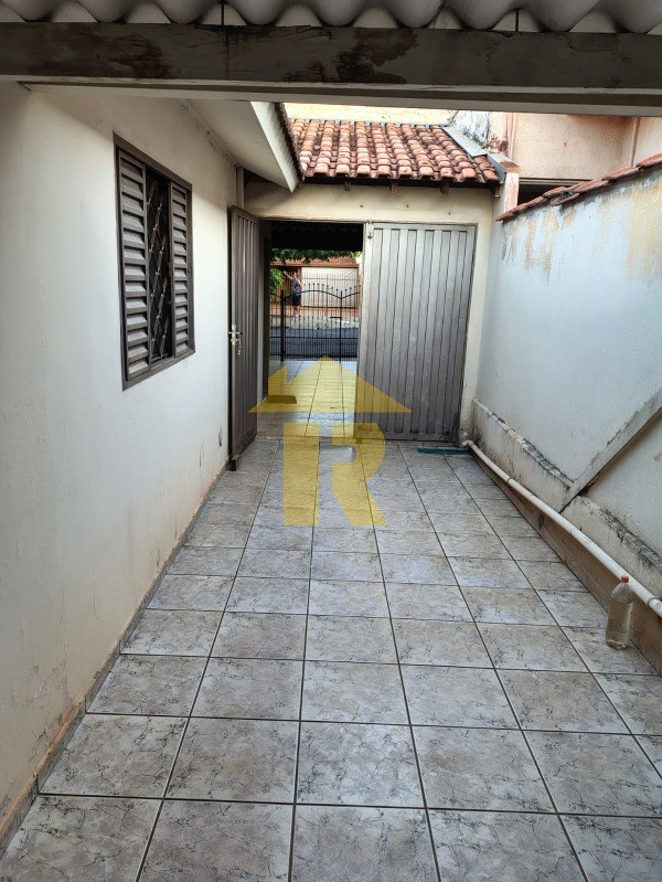 Casa com 3 quartos à venda, 150m² — foto 19 de 21