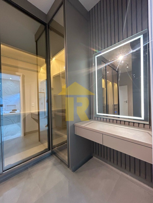 Casa de Condomínio com 4 quartos à venda, 241m² — foto 14 de 16