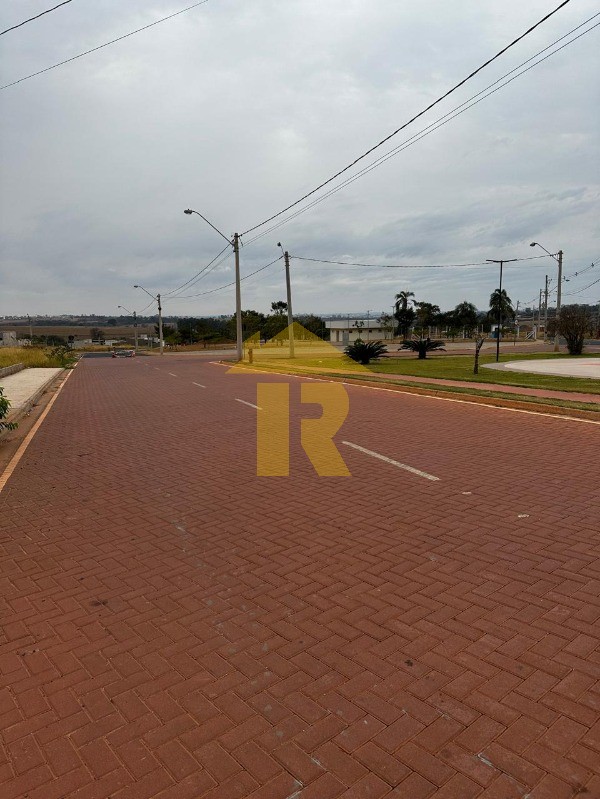 Terreno / Lote / Condomínio  à venda, 200m² — foto 8 de 10