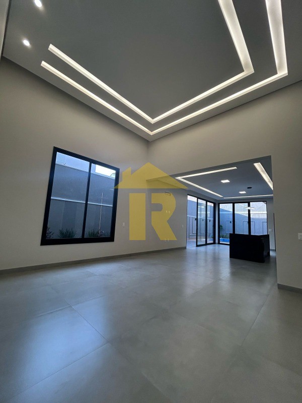 Casa de Condomínio com 4 quartos à venda, 241m² — foto 5 de 16