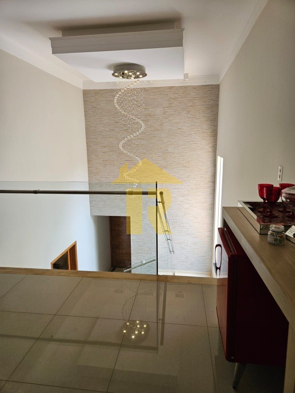 Casa de Condomínio com 3 quartos à venda, 240m² — foto 19 de 28