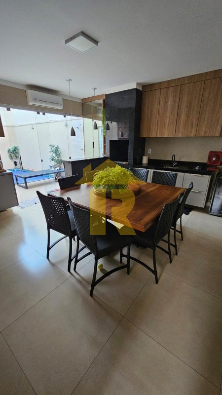 Casa de Condomínio com 3 quartos à venda, 120m² — foto 6 de 12