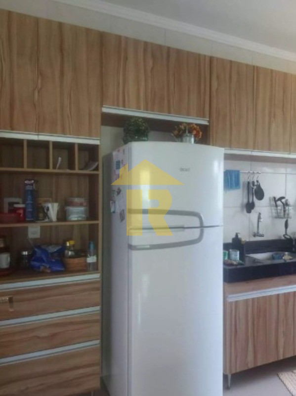 Apartamento com 2 quartos à venda e aluguel, 60m² — foto 3 de 12