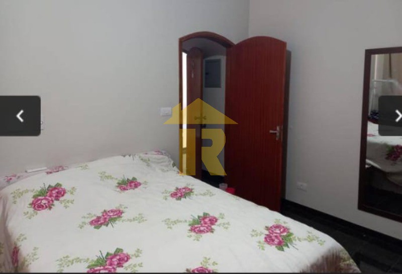 Casa com 3 quartos à venda, 330m² — foto 17 de 22