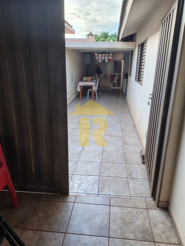 Casa com 3 quartos à venda, 150m² — foto 4 de 21