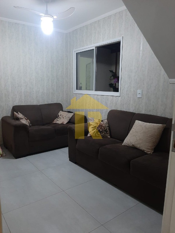Casa de Condomínio com 3 quartos à venda, 160m² — foto 4 de 28
