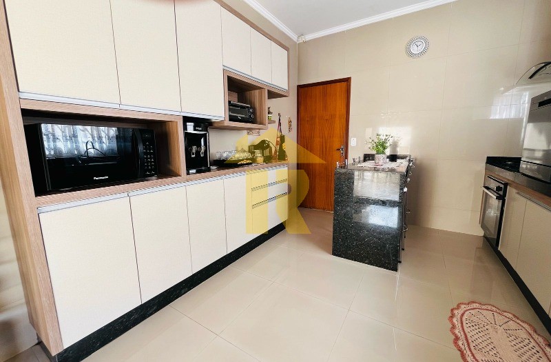 Casa com 2 quartos à venda, 115m² — foto 11 de 17